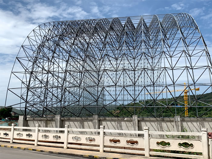 个旧山寨矿储煤棚网架